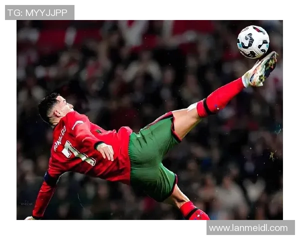 新时代足球明星外号揭秘：他们背后的故事与传奇魅力